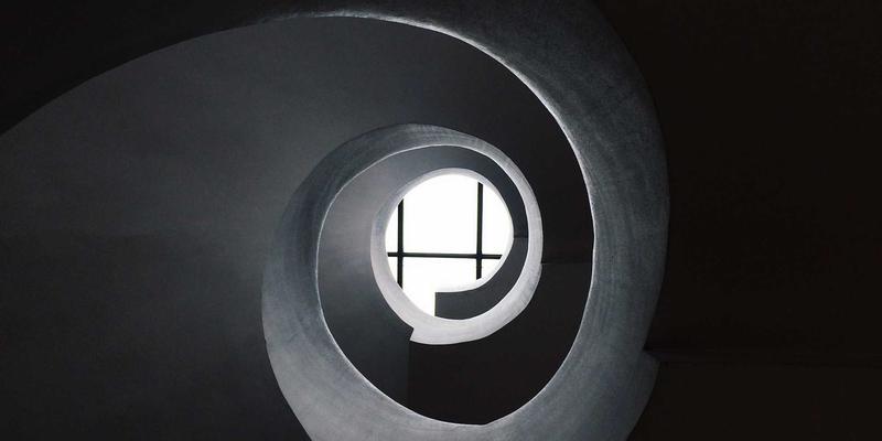 车载导航新纪元：北斗+GPS+伽利略多系统并用，如何实现厘米级可靠定位？